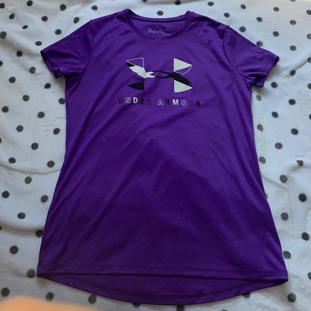 Under Armour T-shirt